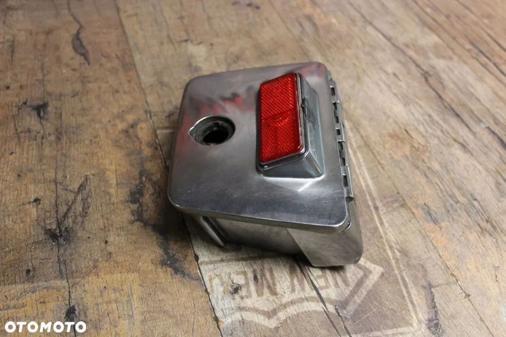 SCHOWEK NARZĘDZIOWY XV750 VIRAGO - 3