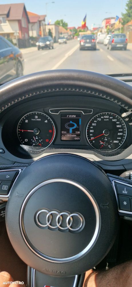 Audi Q3 2.0 TDI Quattro S-Tronic - 37