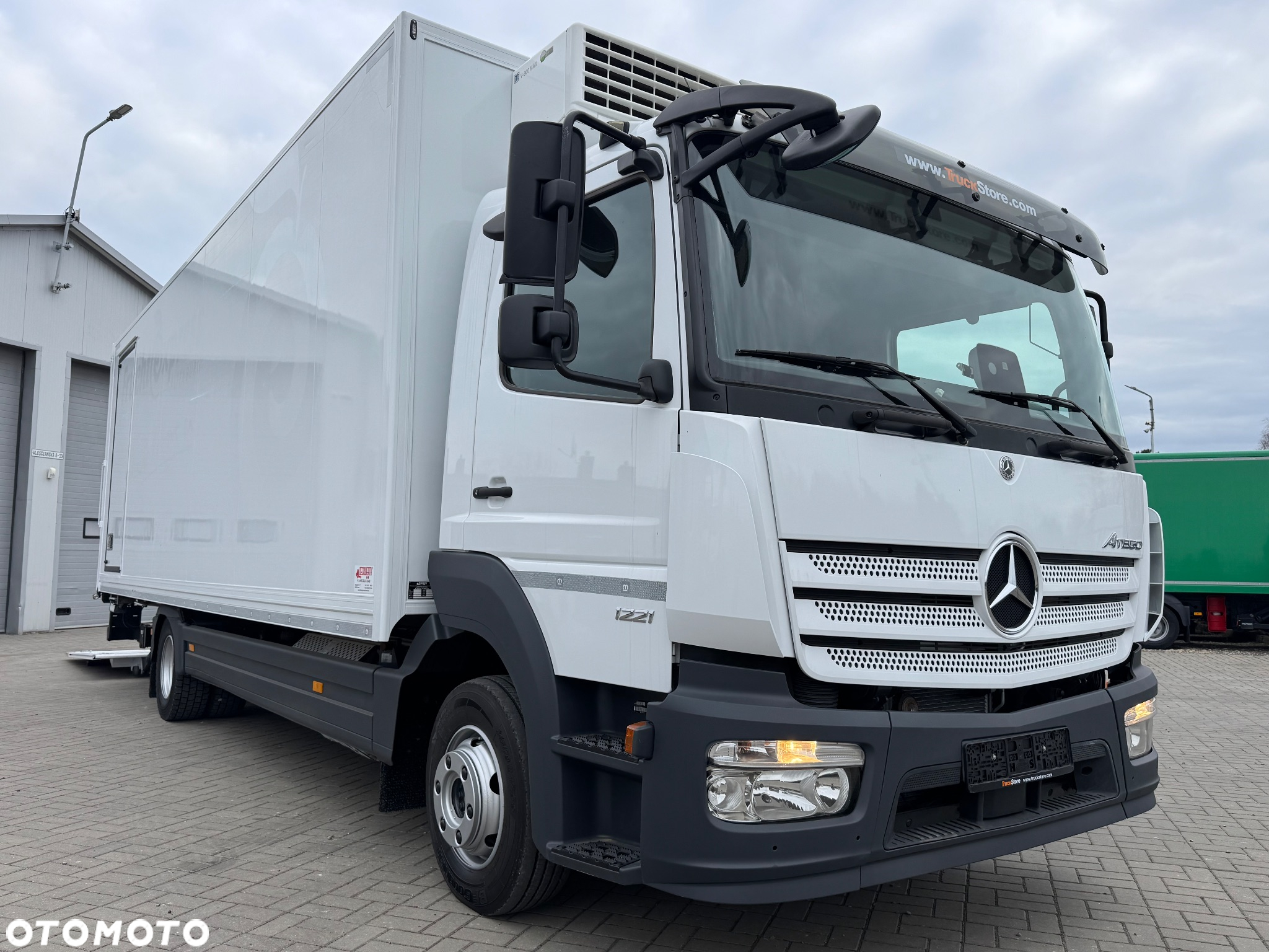 Mercedes-Benz ATEGO 1221 CHŁODNIA 7.3m + WINDA - 21