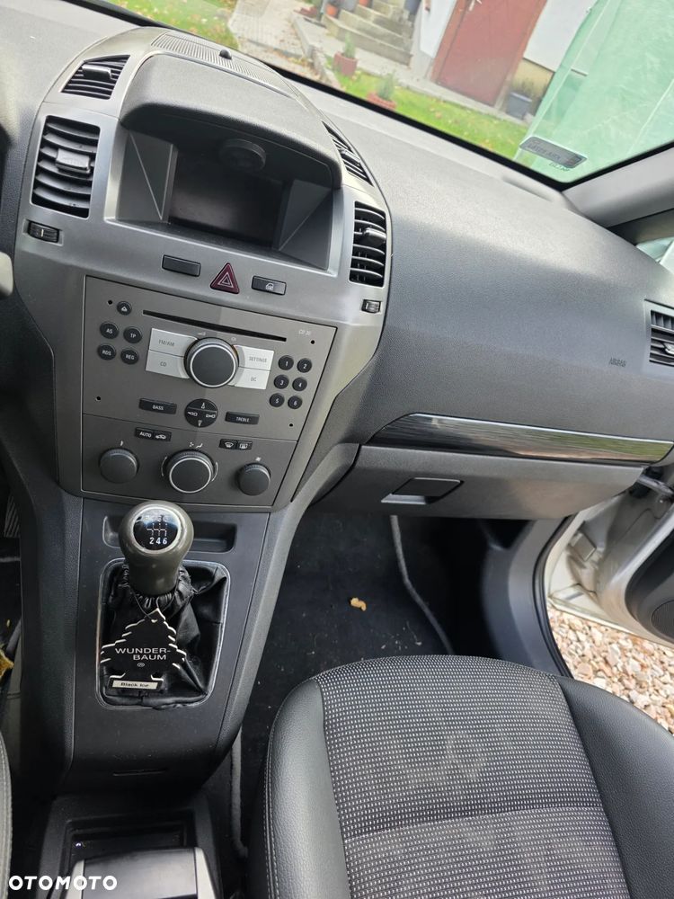 Opel Zafira 1.9 CDTI Cosmo - 11