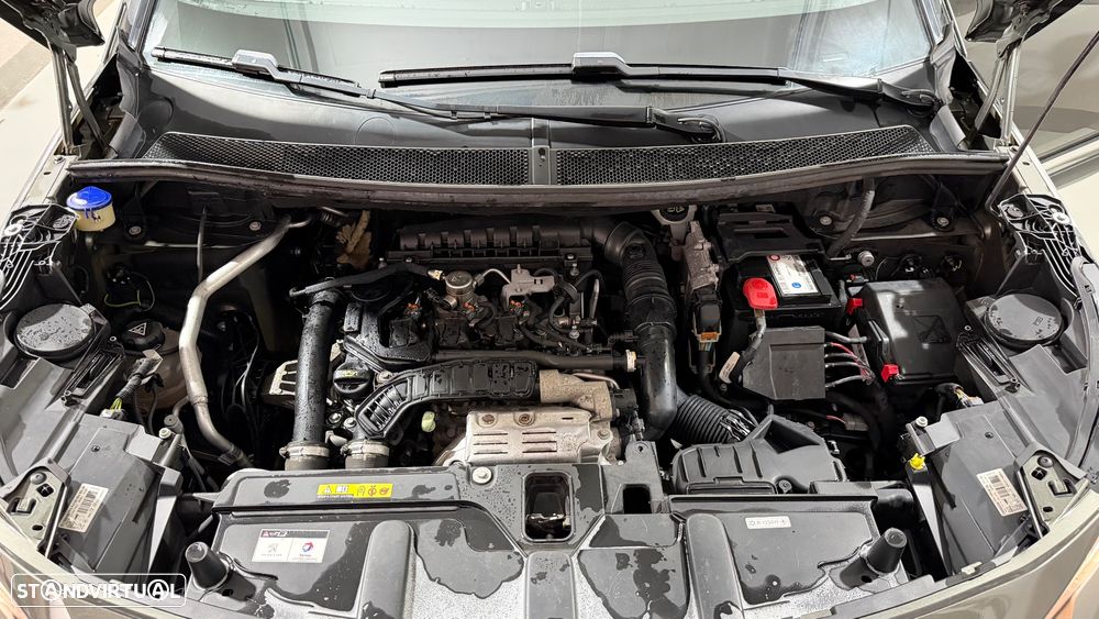 Peugeot 3008 PureTech 130 Stop & Start GPF EAT8 Allure - 37