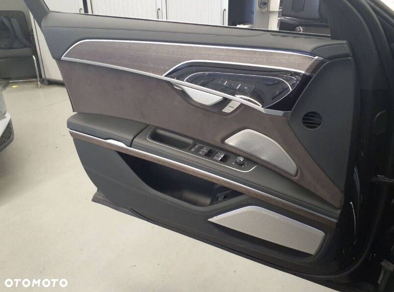 Audi A8 - 11