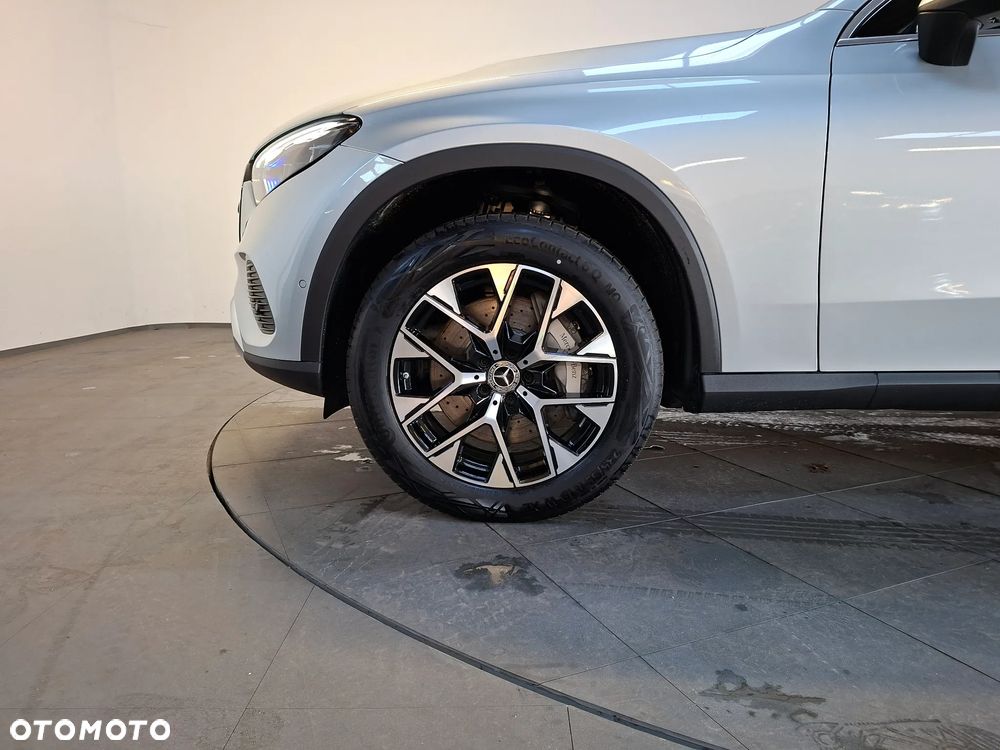 Mercedes-Benz GLC 300 e PHEV 4-Matic Avantgarde - 7