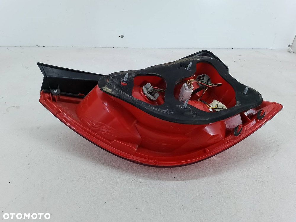 LAMPA TYLNA LEWA KIA CEE'D I 08-223-1928L-R - 8