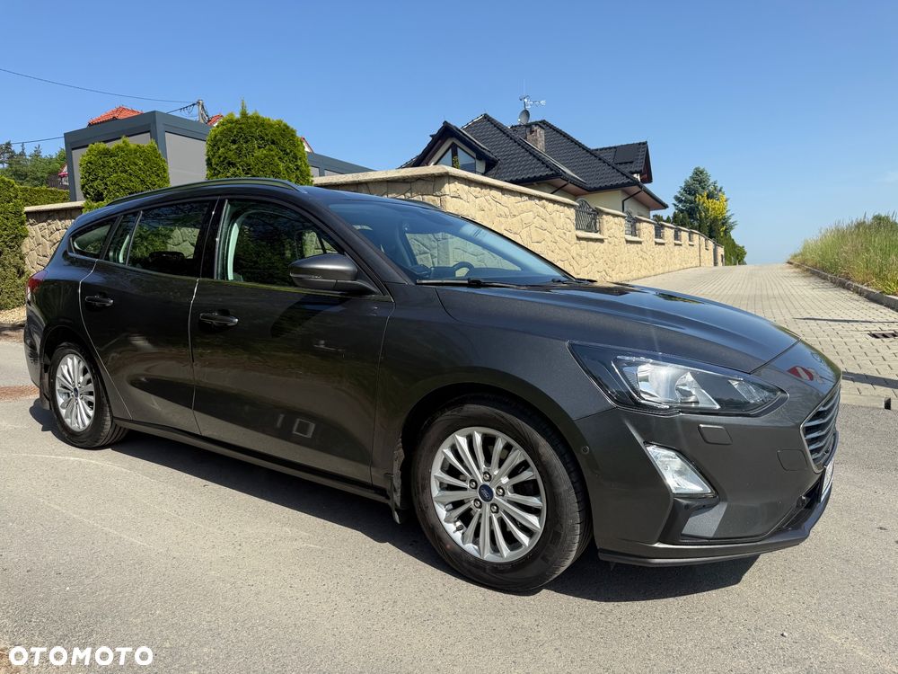 Ford Focus - 1