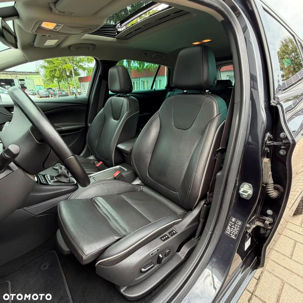 Opel Astra 1.6 Turbo Start/Stop Dynamic - 8