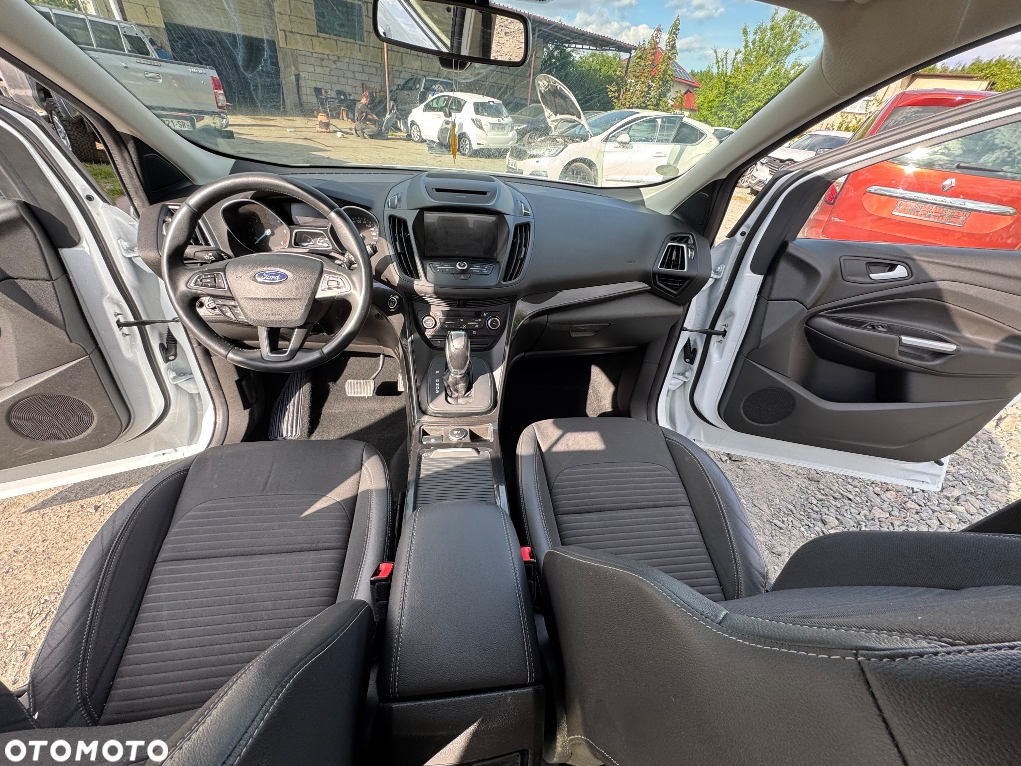 Ford Kuga - 5