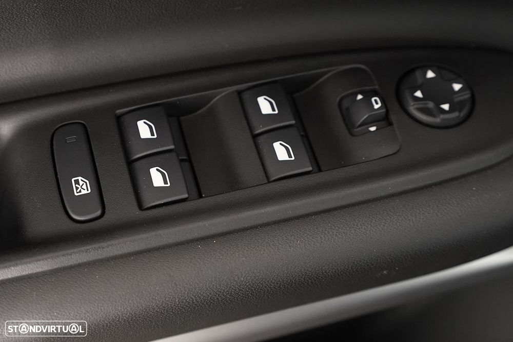 Jeep Avenger 54 kWh 1st Editon - 21