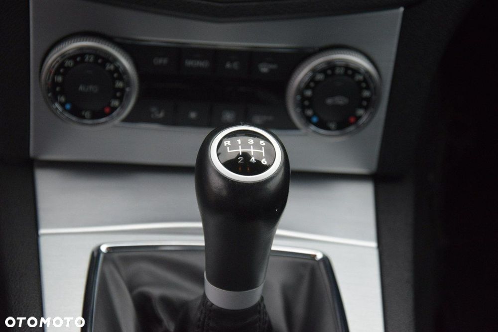 Mercedes-Benz Klasa C - 35