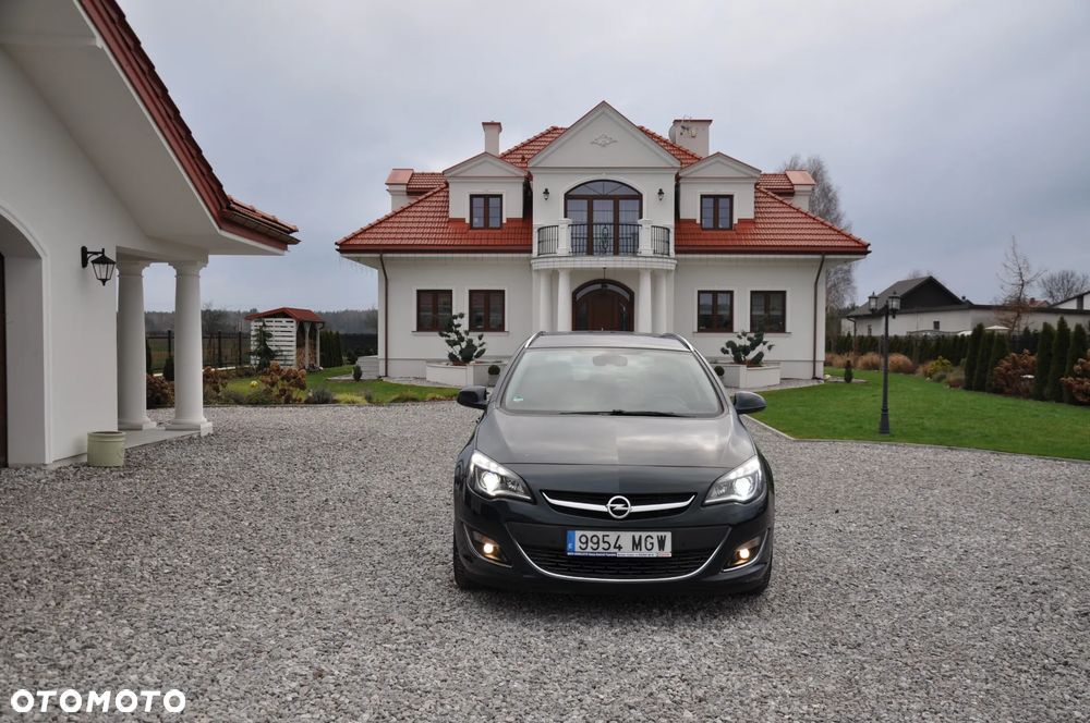 Opel Astra 1.4 Turbo ecoFLEX Start/Stop Exklusiv - 2