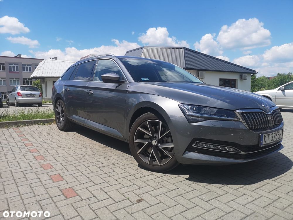 Skoda Superb 2022 photo 4