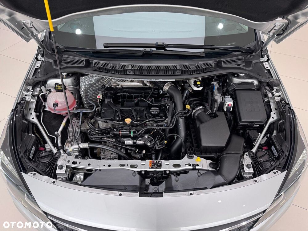 Opel Astra V 1.2 T Edition S&S - 19