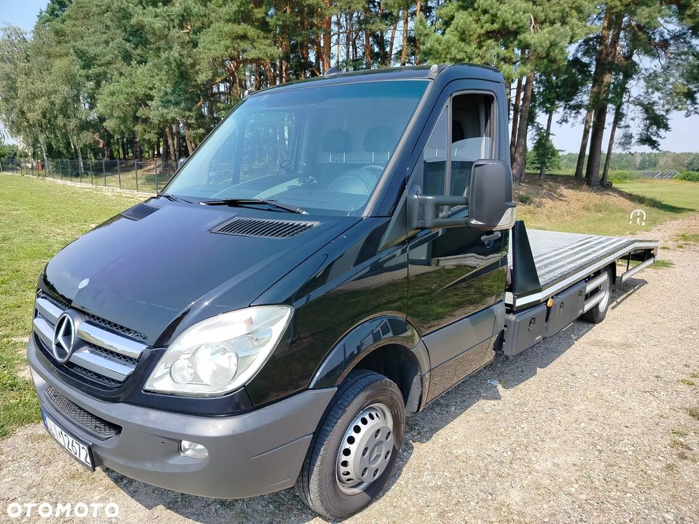 Mercedes-Benz Sprinter - 2
