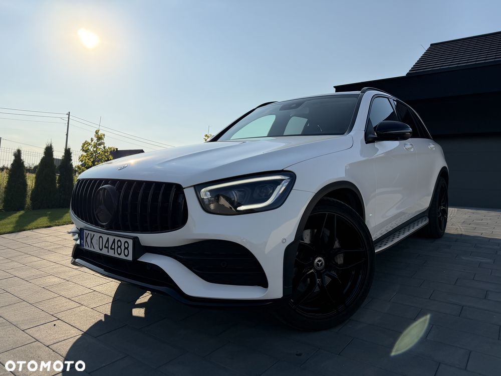 Mercedes-Benz GLC - 1