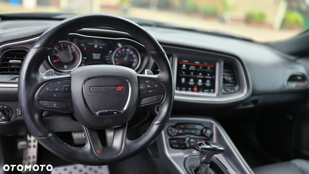 Dodge Challenger Automatik SRT 392 - 11