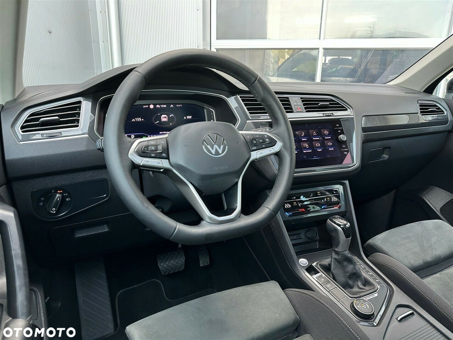 Volkswagen Tiguan 2.0 TSI 4Mot Elegance DSG - 11