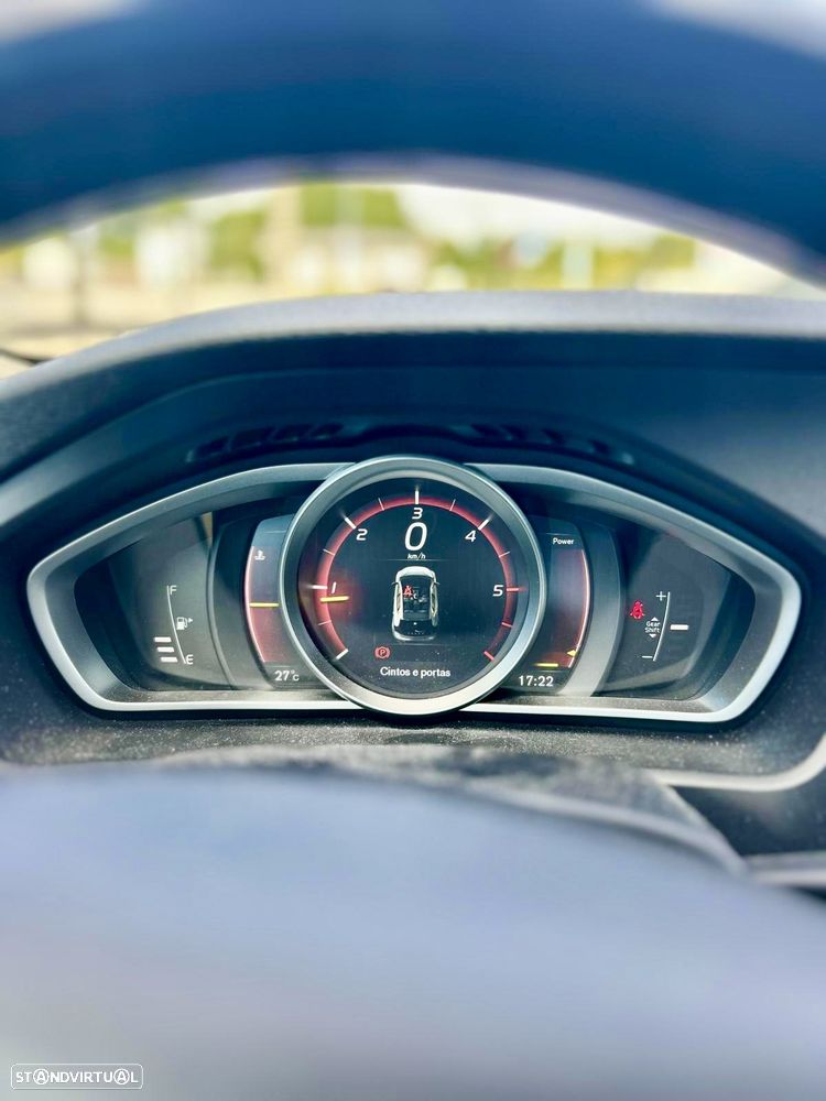 Volvo V40 2.0 D2 Momentum - 14
