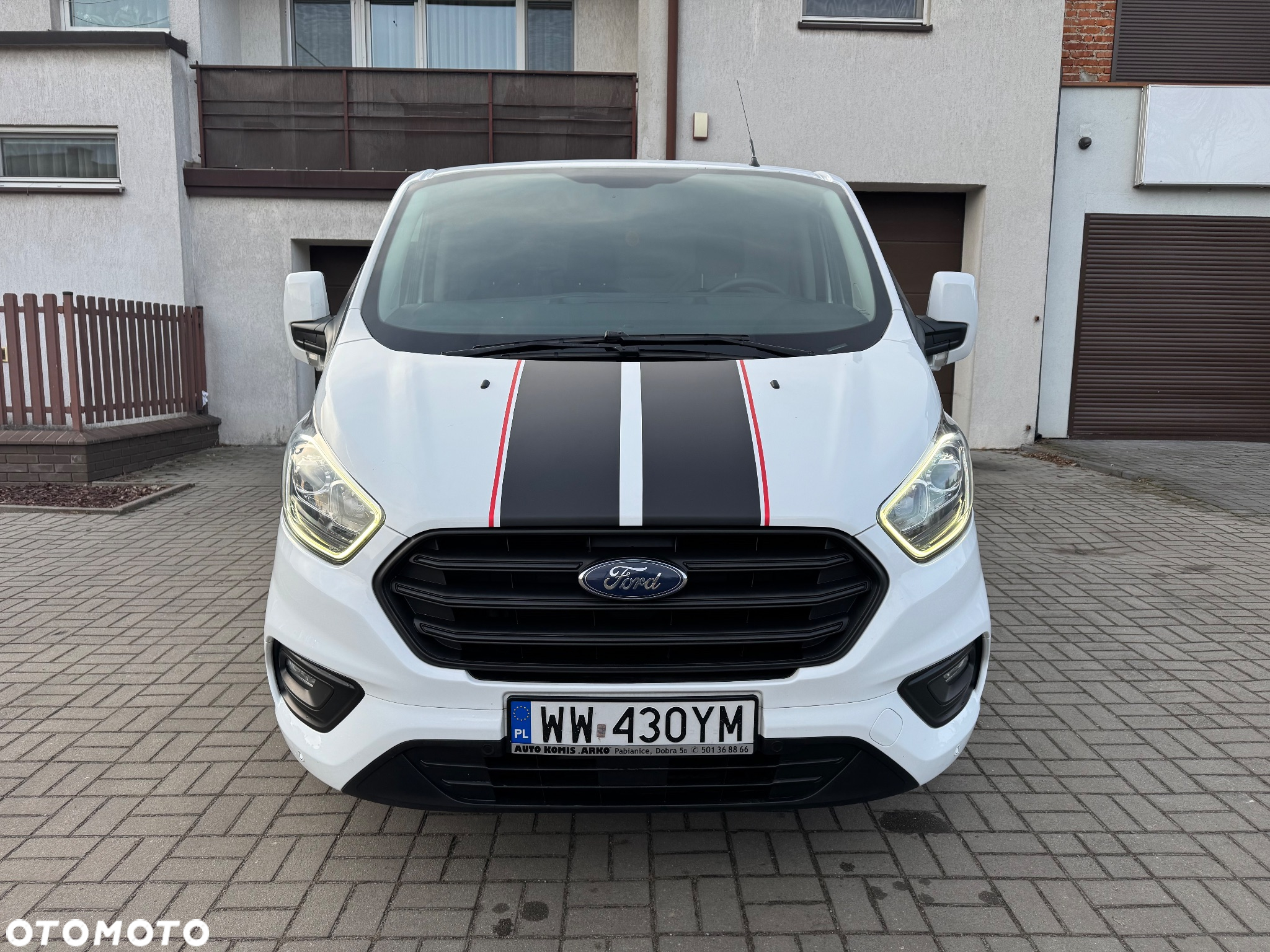 Ford Transit Custom - 8