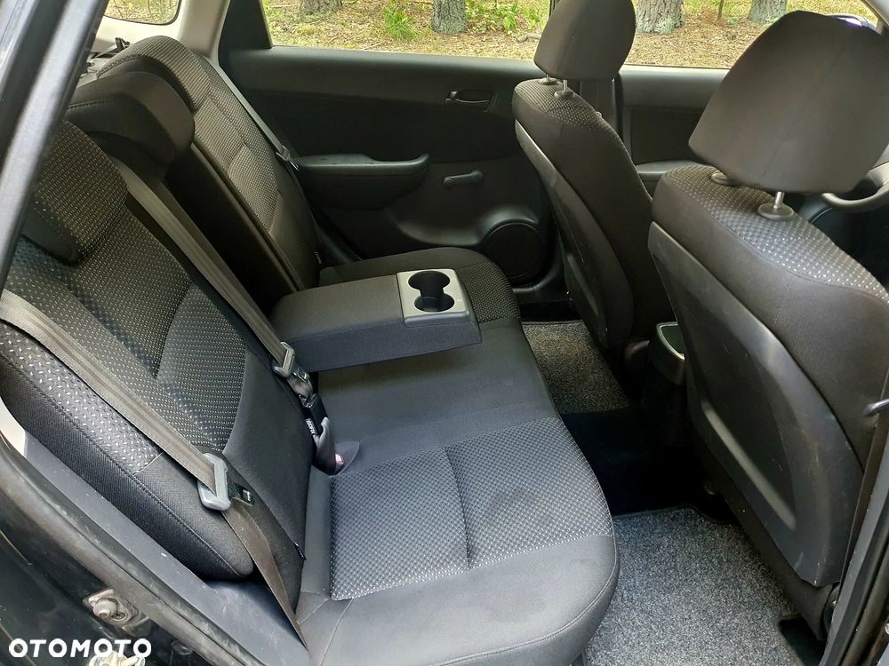 Hyundai i30 i30cw 1.6 Edition Plus - 14
