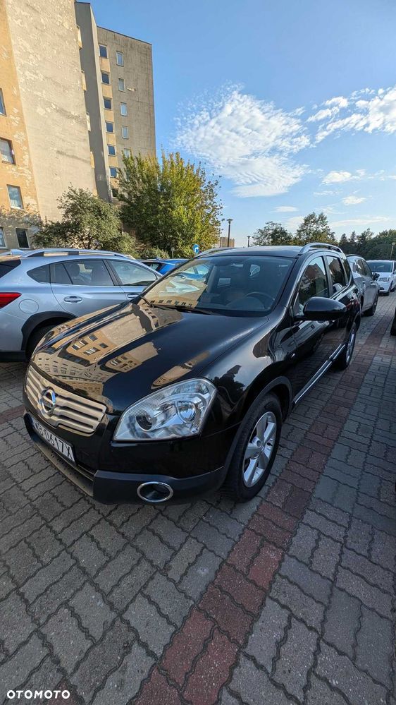 Nissan Qashqai+2 - 1