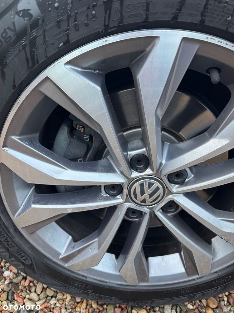 Volkswagen Passat 2.0 TDI EVO Business DSG - 27