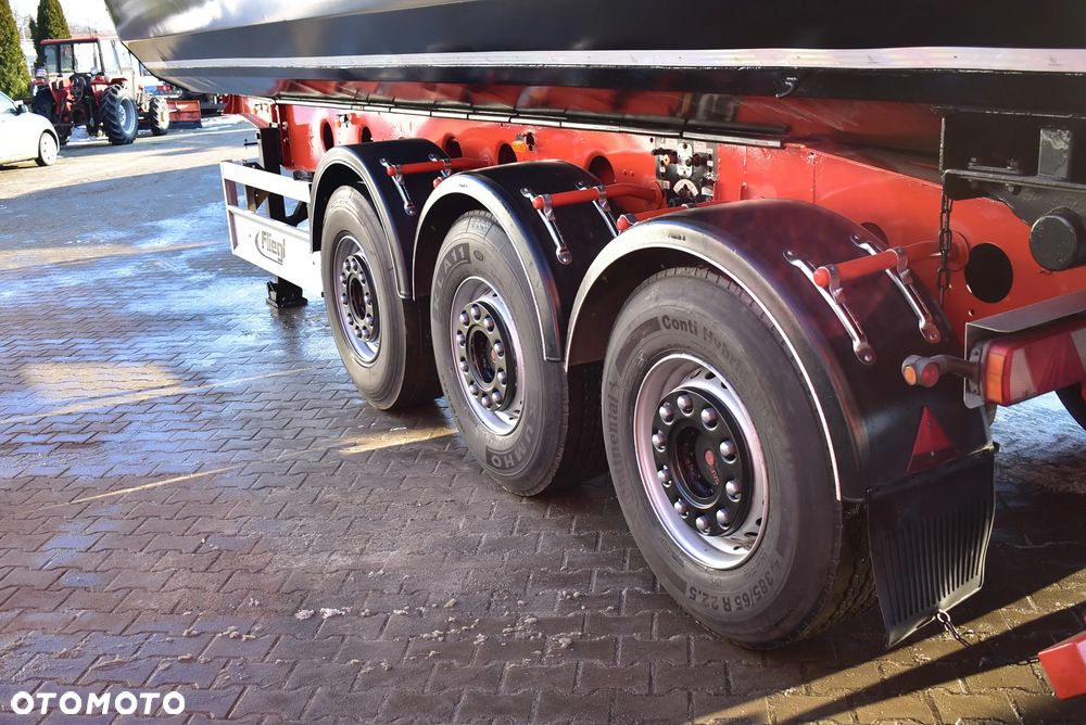 Fliegl Wywrotka / 55 m³/ Klapo-Drzwi/2 x Szybr/ S.A.F / Oś podnoszona / Sprowadzona z Niemiec ! - 11