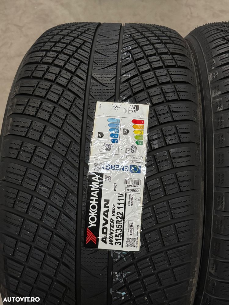 Vând set anvelope 275/40/22-315/35/22 Yokohama de iarnă noi - 2