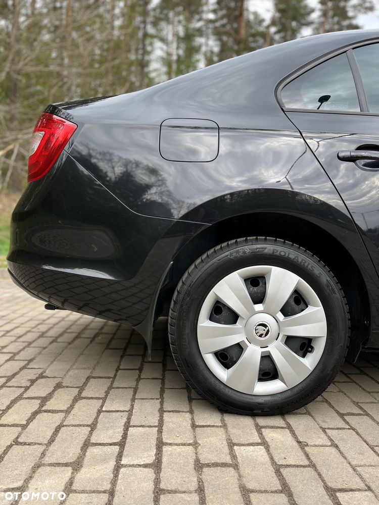 Skoda RAPID 1.2 TSI Ambition - 16