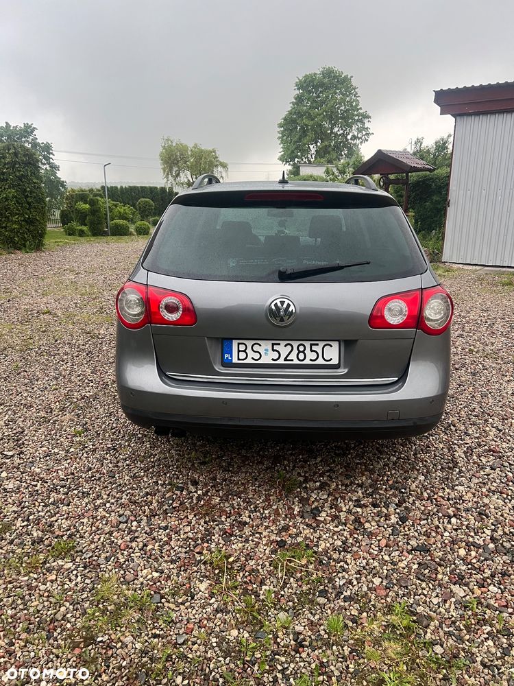 Volkswagen Passat 2.0 TDI Comfortline - 3