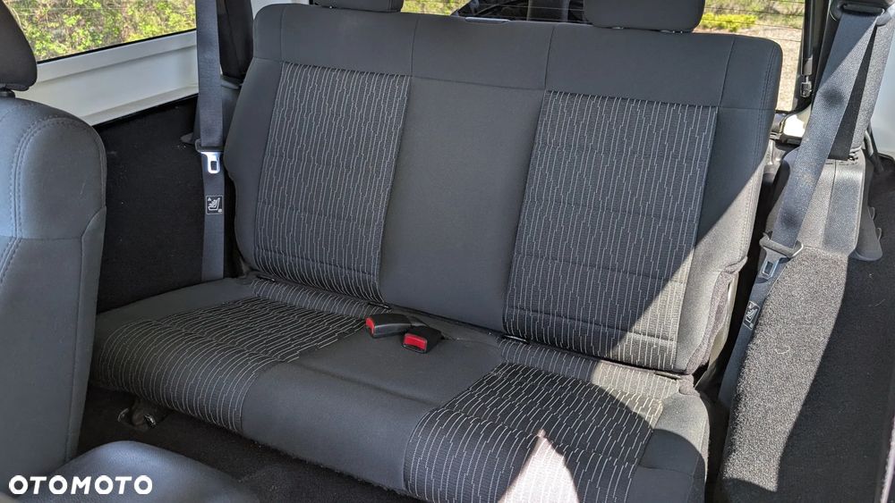 Jeep Wrangler 2.8 CRD Rubicon - 31