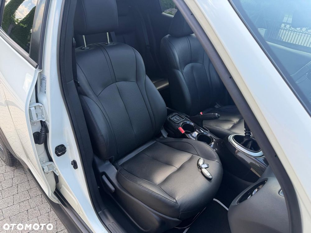 Nissan Juke 1.6 T Tekna - 4
