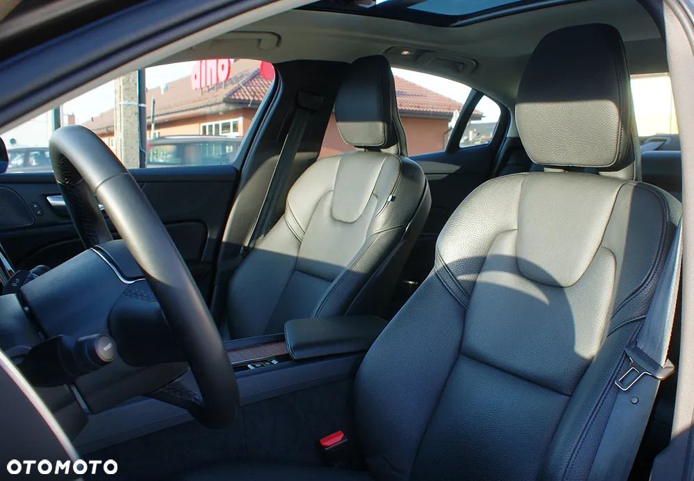 Volvo S60 2.5 T5 - 13