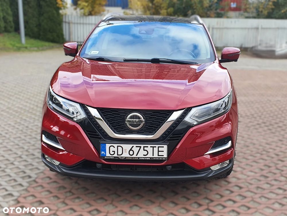 Nissan Qashqai 1.3 DIG-T N-Connecta - 1