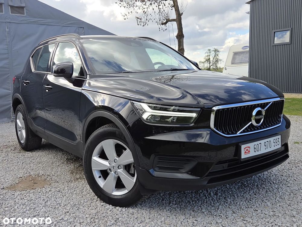 Volvo XC 40 T2 Momentum - 2