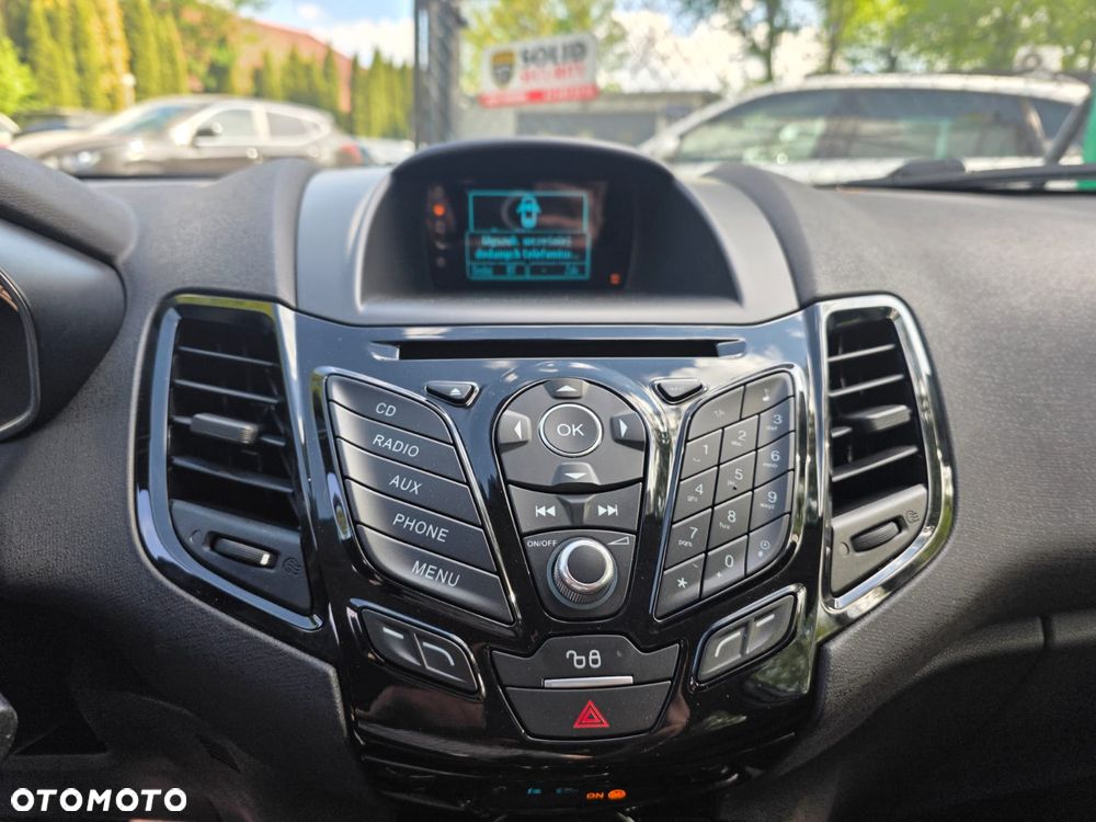 Ford Fiesta 1.0 EcoBoost Powershift Individual - 12