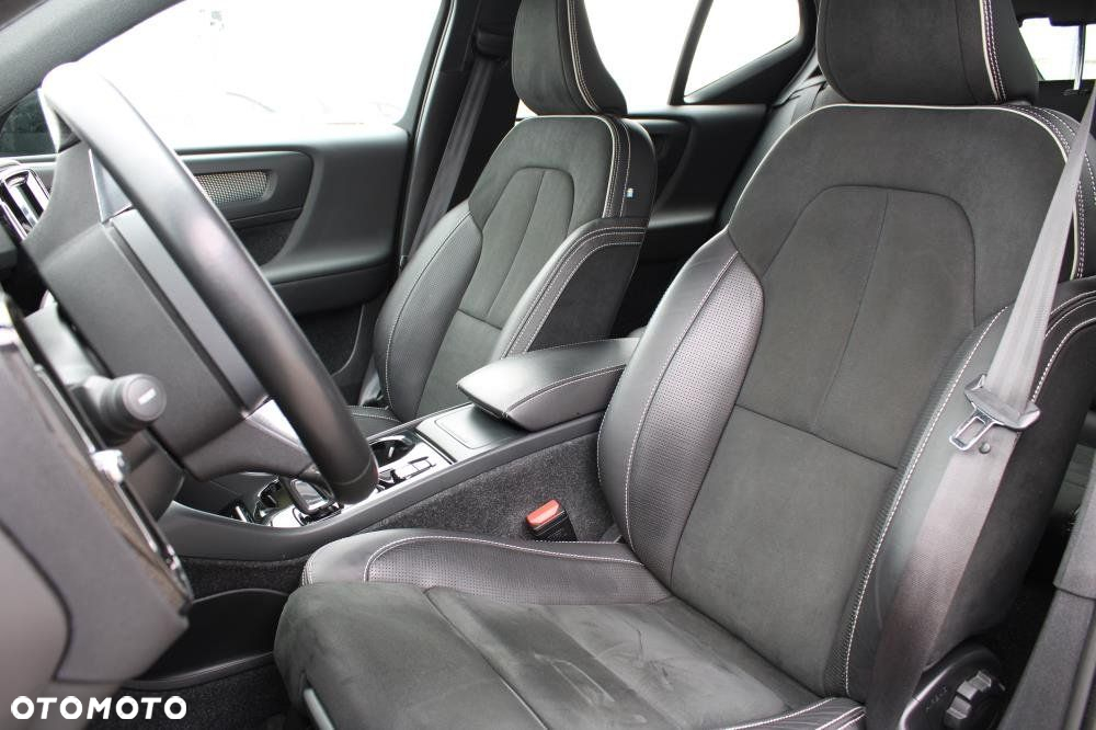 Volvo XC 40 - 11
