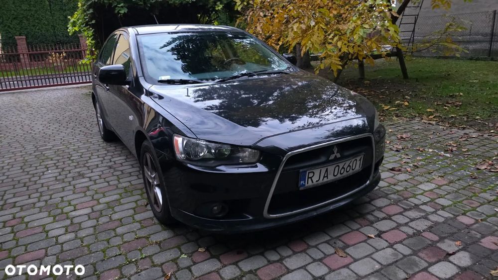 Mitsubishi Lancer 1.8 Invite - 1