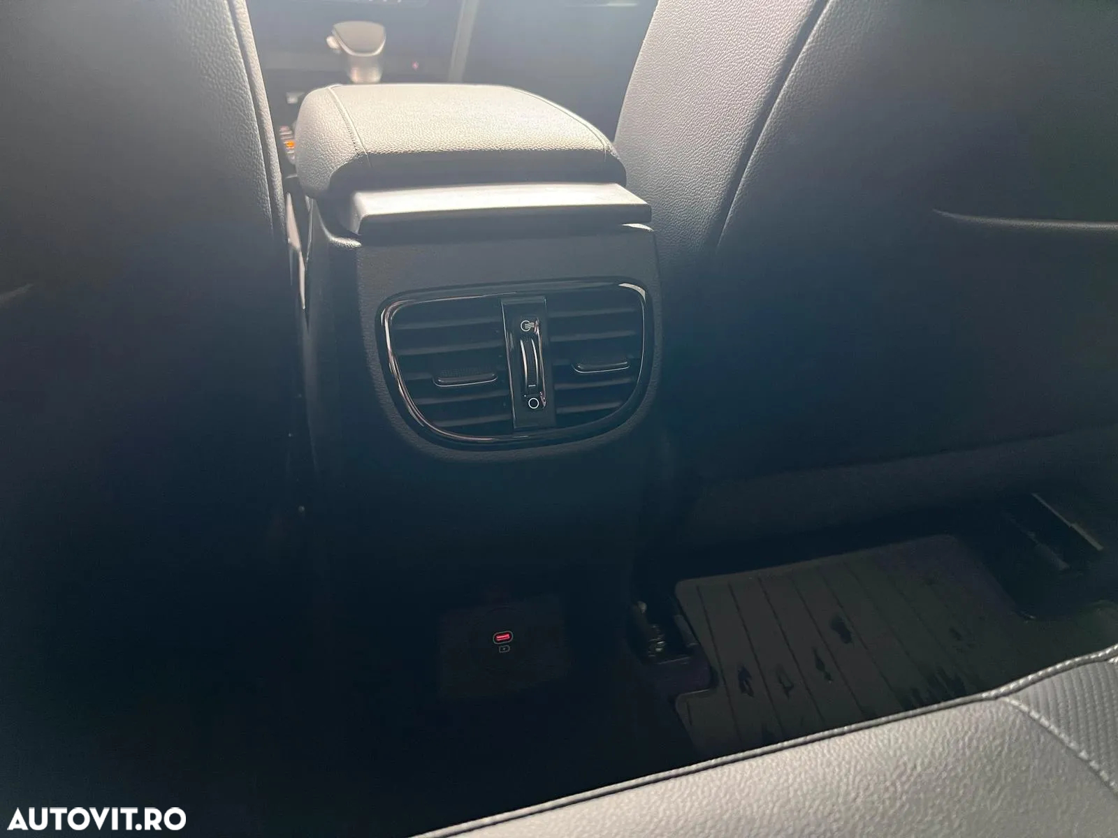 Kia XCeed 1.6 GDI 6DCT PHEV Vision - 18