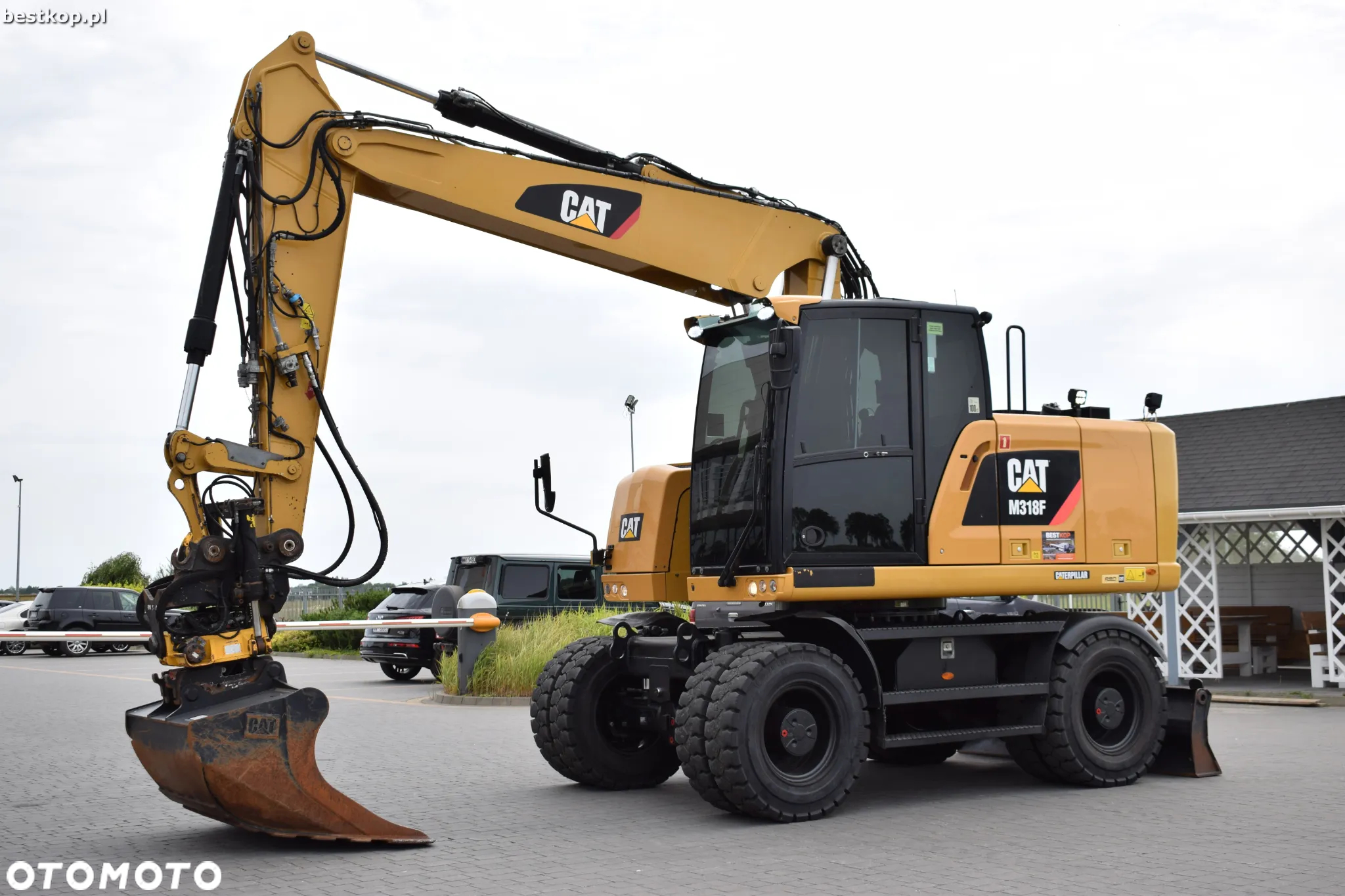 Caterpillar M318F CAT - 13