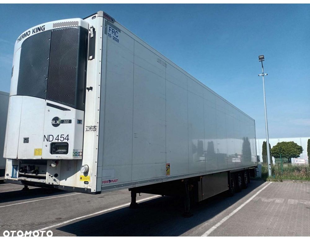 Schmitz Cargobull SKO FP 60 ThermoKing SLXi 300 - 3