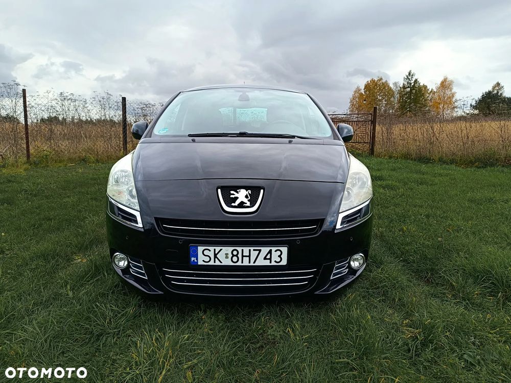 Peugeot 5008 1.6 THP Family 7os - 3