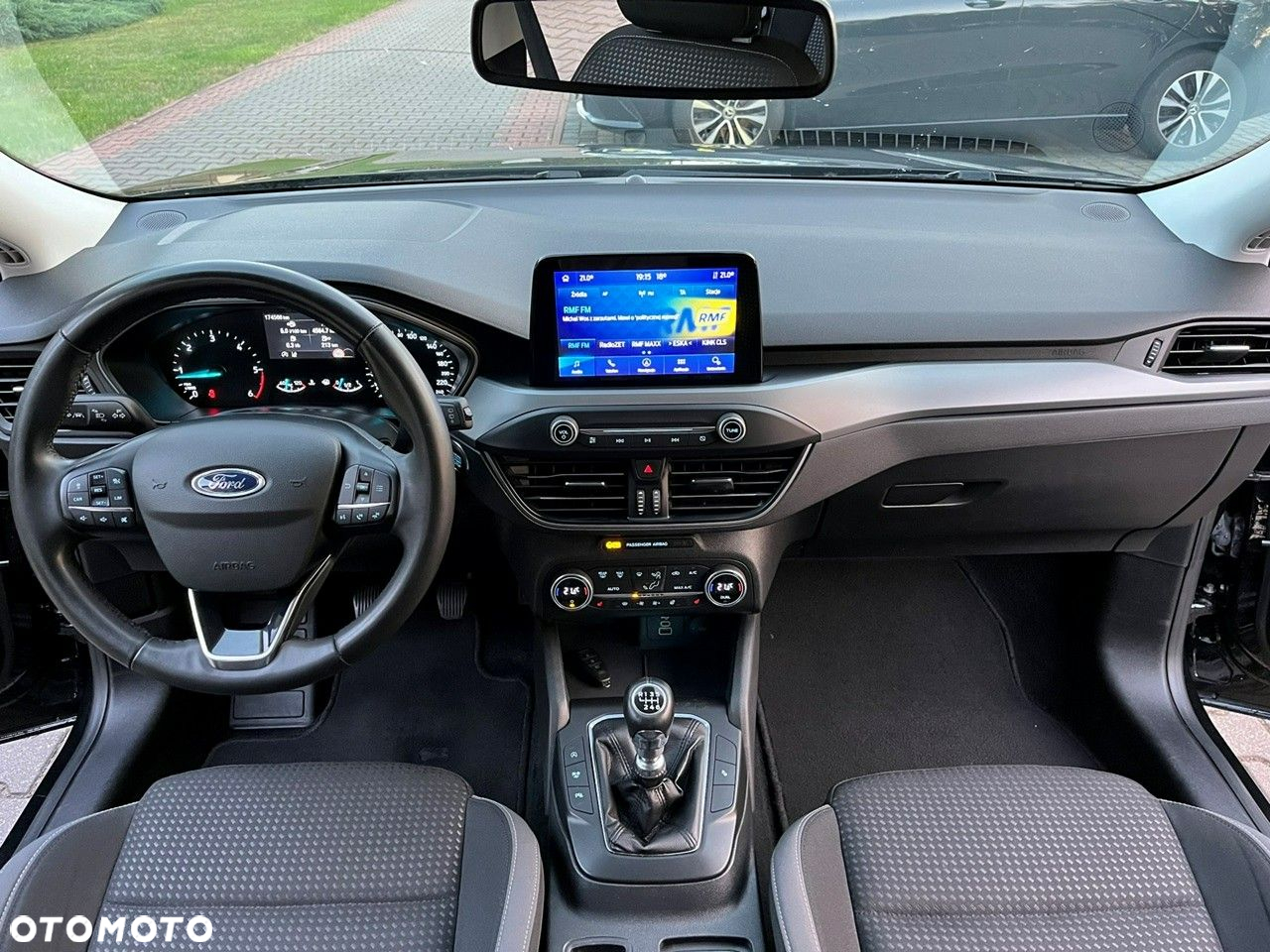 Ford Focus - 8