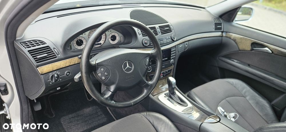 Mercedes-Benz Klasa E - 4