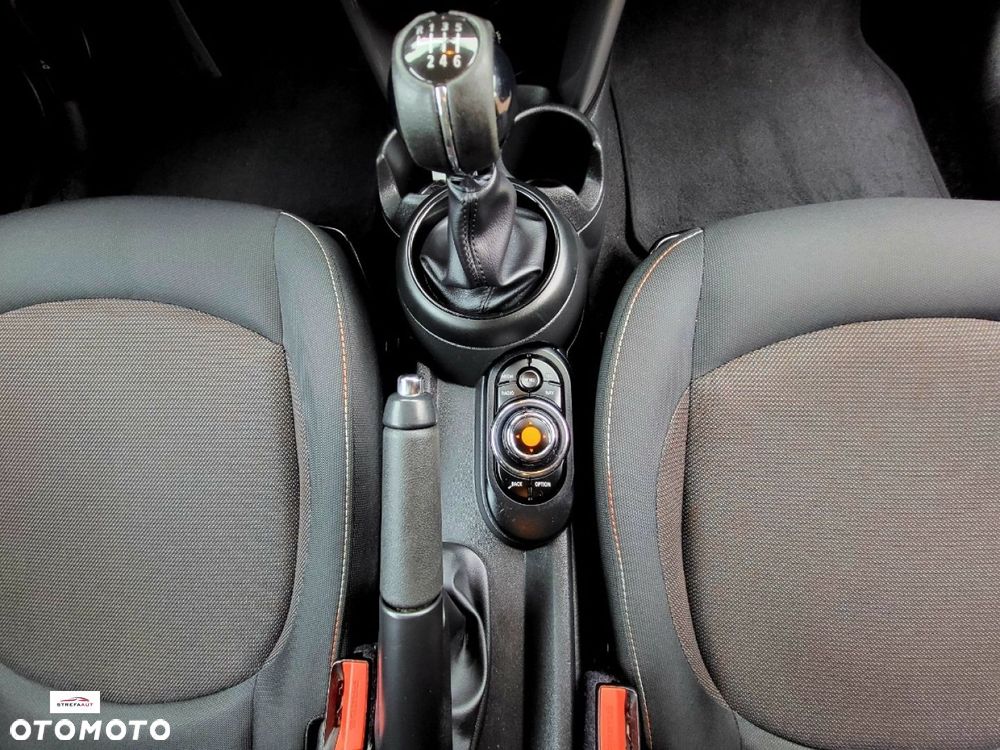 MINI Cooper - 24