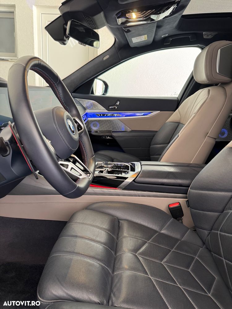 BMW 7 Series 2024 — imagine 10
