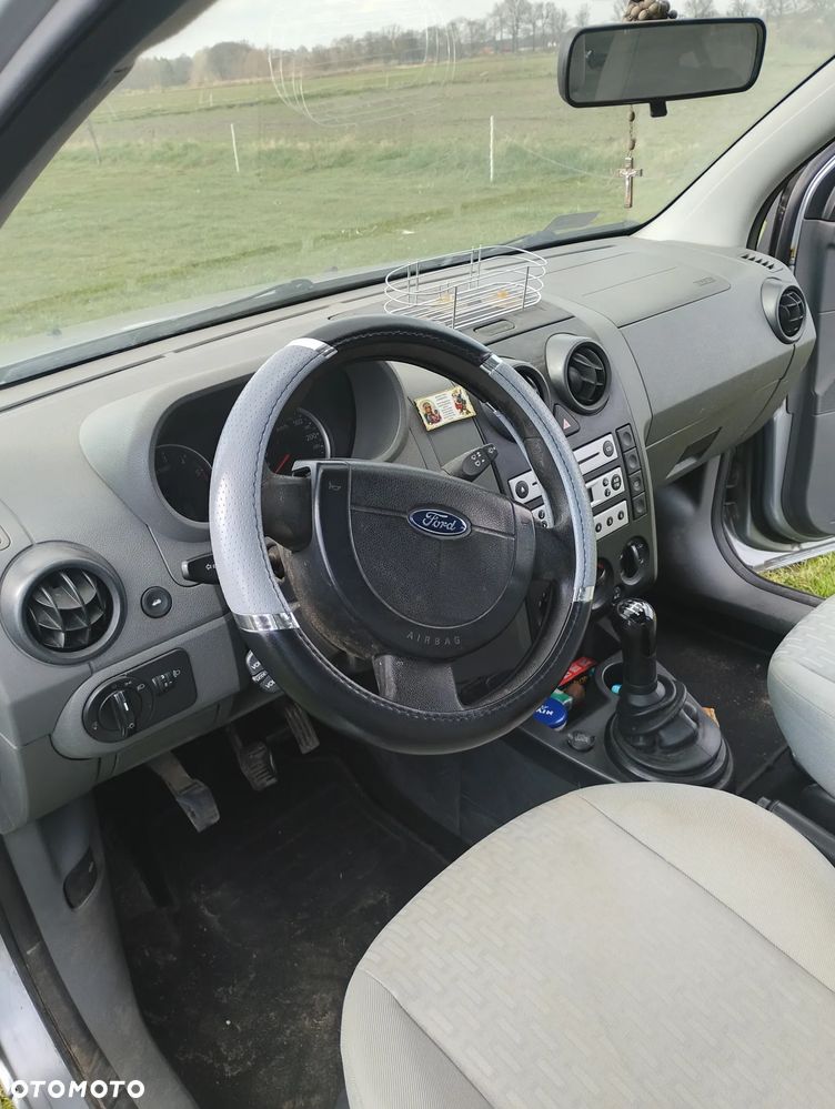 Ford Fusion 1.6 TDCI Trend - 7