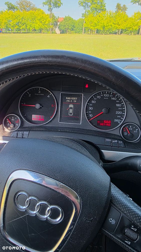 Audi A4 Avant 2.0 TDI DPF - 2