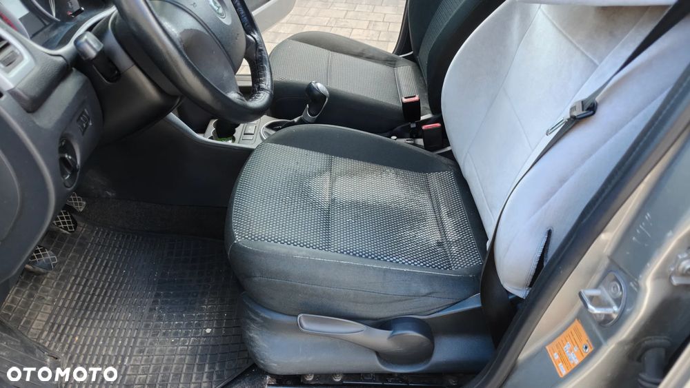 Skoda Roomster 1.9 TDI Scout - 4