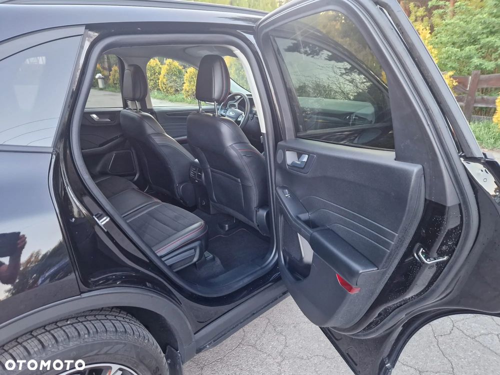 Ford Escape 2.0 EcoBoost AWD Titanium - 22