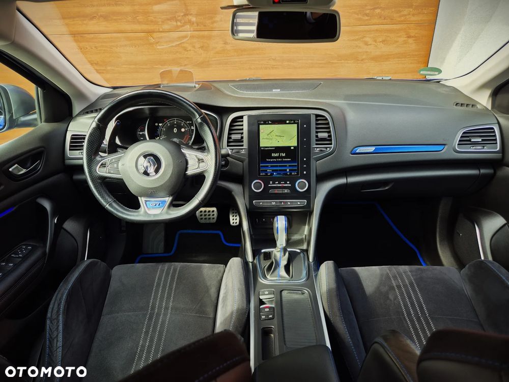 Renault Megane ENERGY TCe 205 EDC GT - 28